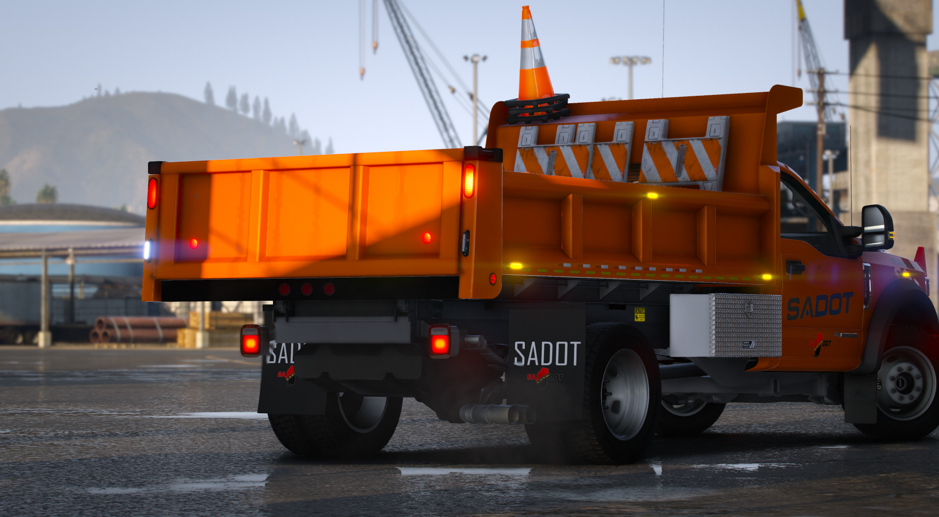 2022 Ford F550 Dump Body Bundled