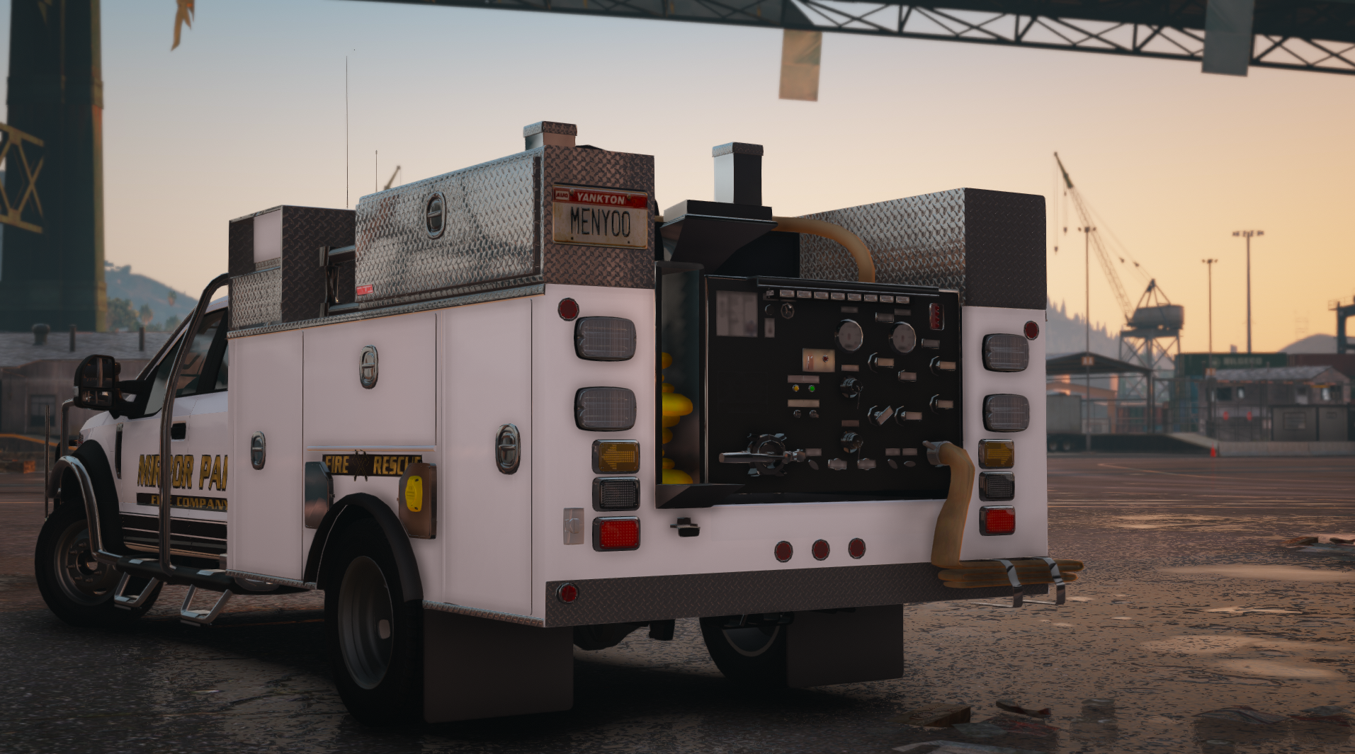 2022 550 CrewCab Brush Truck (360)