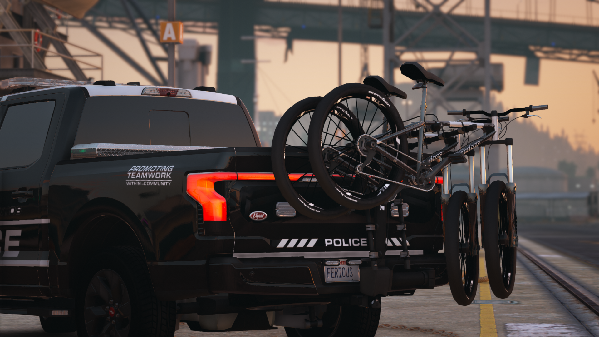 2023 150 Lightning LEO Truck